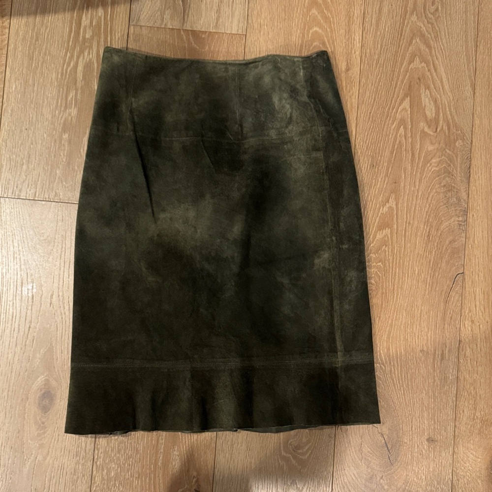 Chic Olive Pencil Skirt